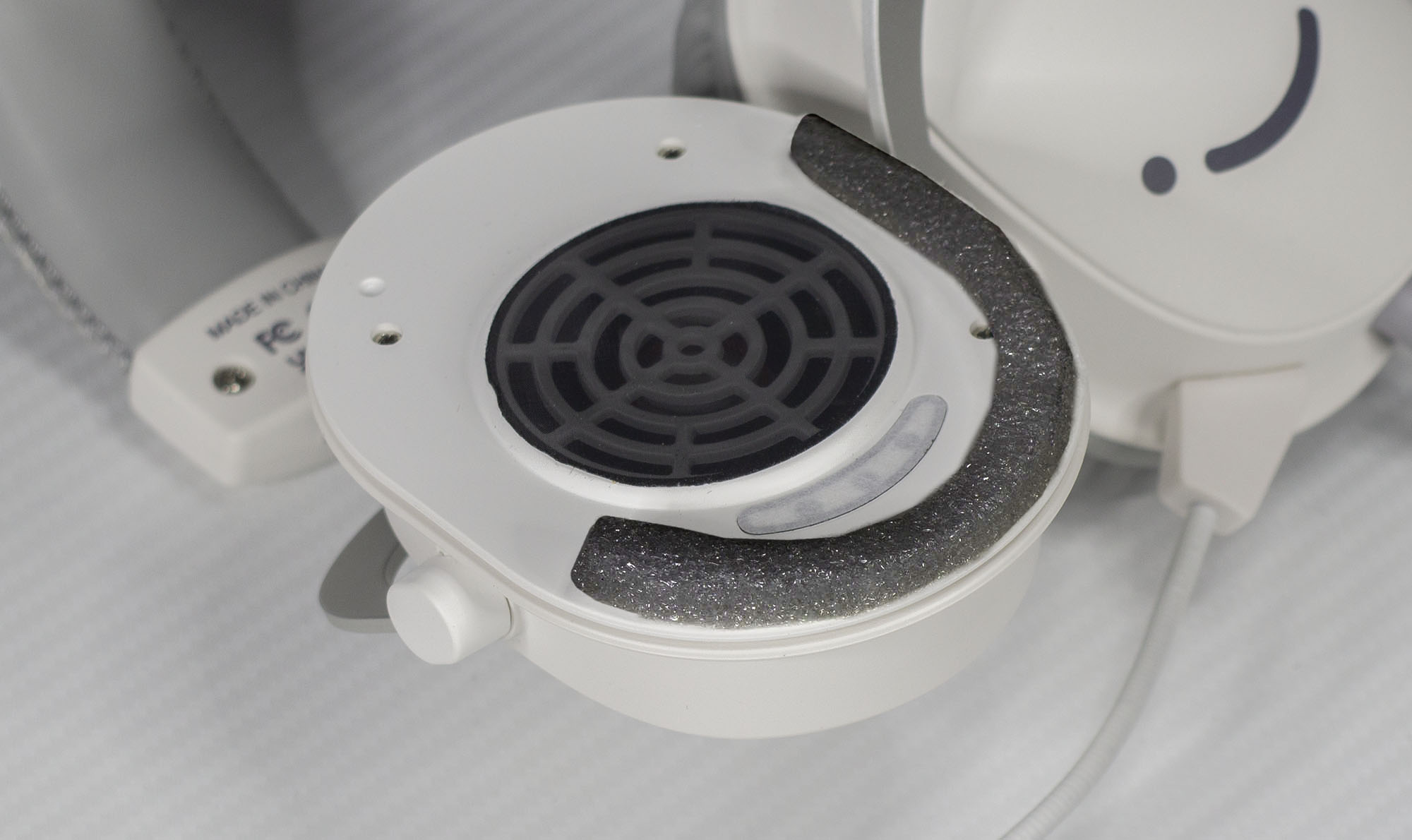 Прокладка под амбушюр Прокладка под амбушюр