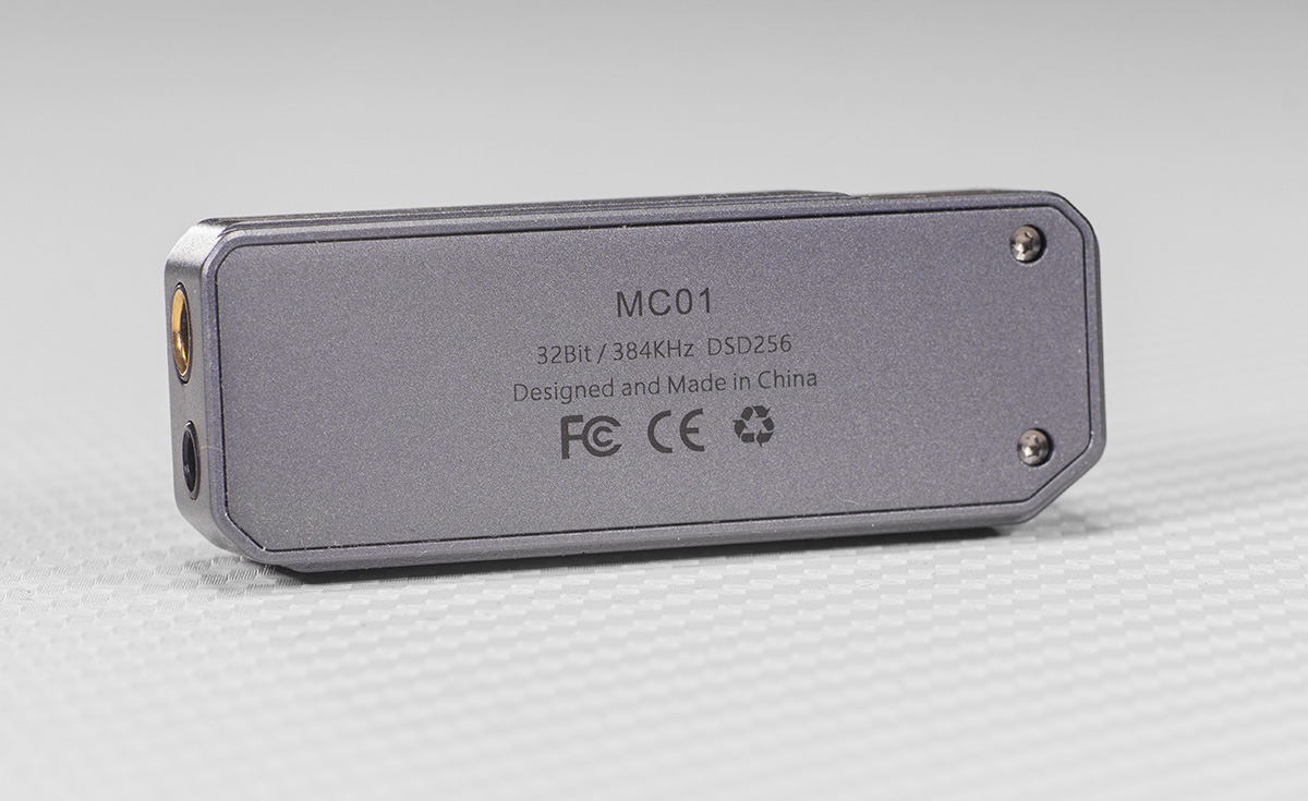 Quloos MC01 Quloos MC01