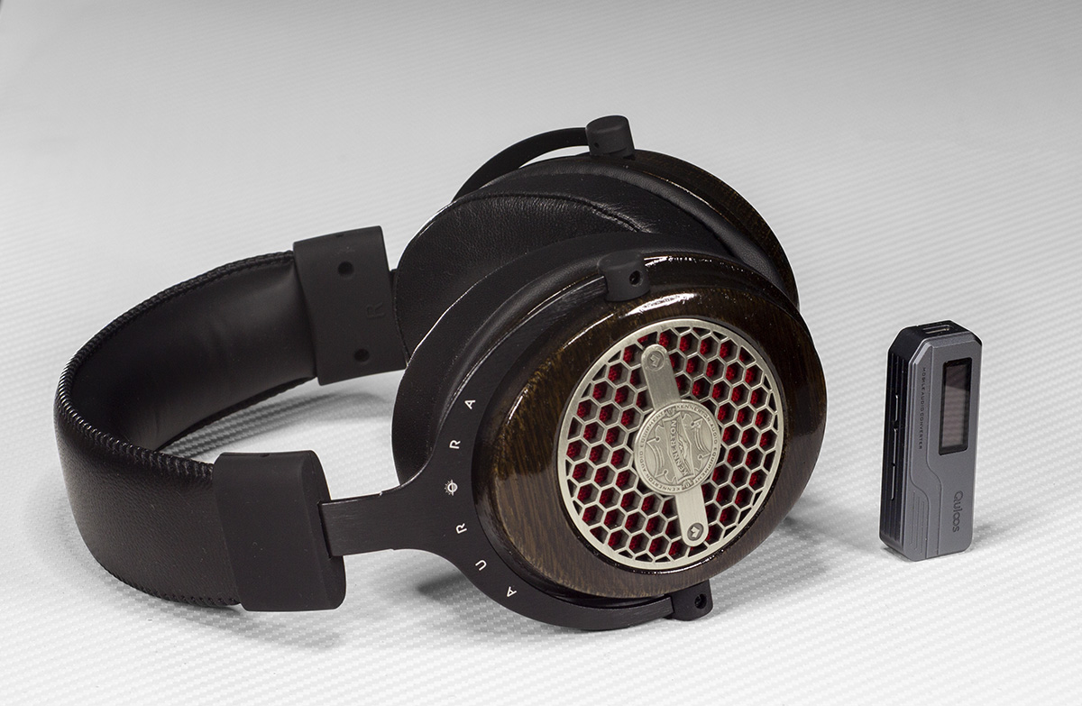 Quloos MC01 и Kennerton Aurora Quloos MC01 и Kennerton Aurora