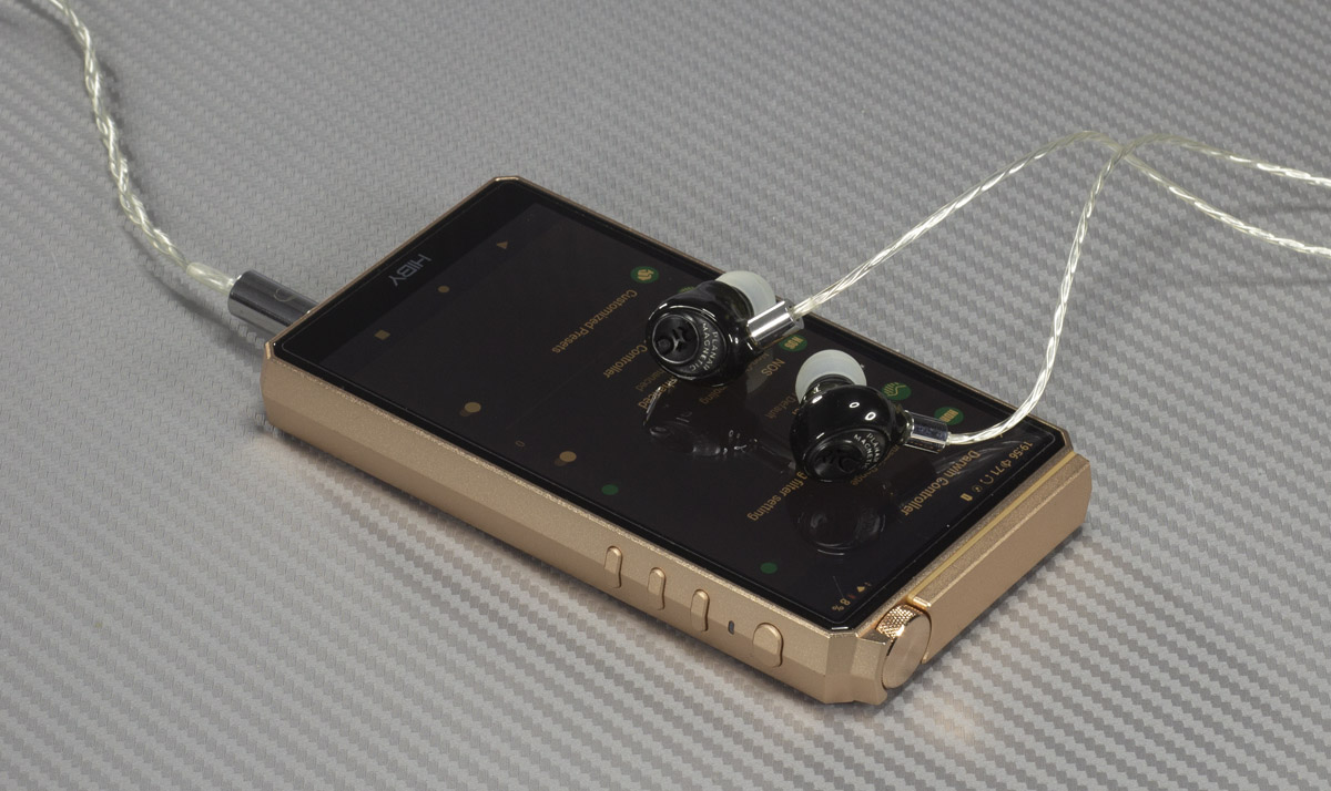 Hiby RS6 и Kennerton Rig Hiby RS6 и Kennerton Rig